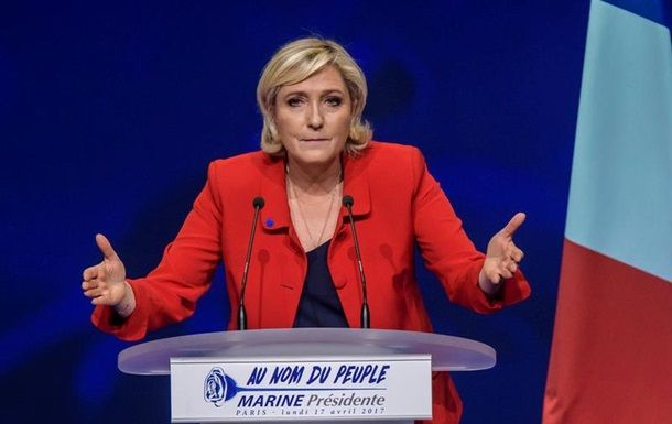 Большинство французов обеспокоено Ле Пен - опрос