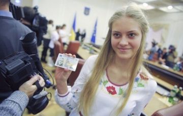 В Украине выдали более 460 тысяч ID-паспортов