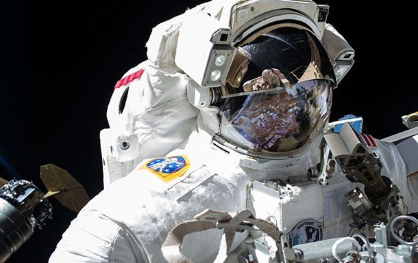 Экипаж МКС проведет ремонт в открытом космосе