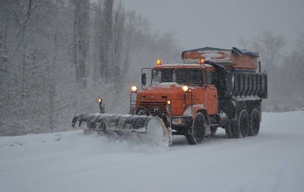 В Киеве временно закрыли въезд для грузовиков