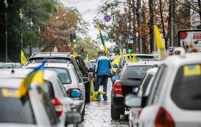 Украинцы ускорились с растаможкой "евроблях"