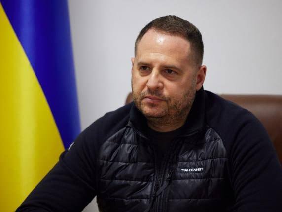 Глава Офиса Президента рассказал об окончании войны