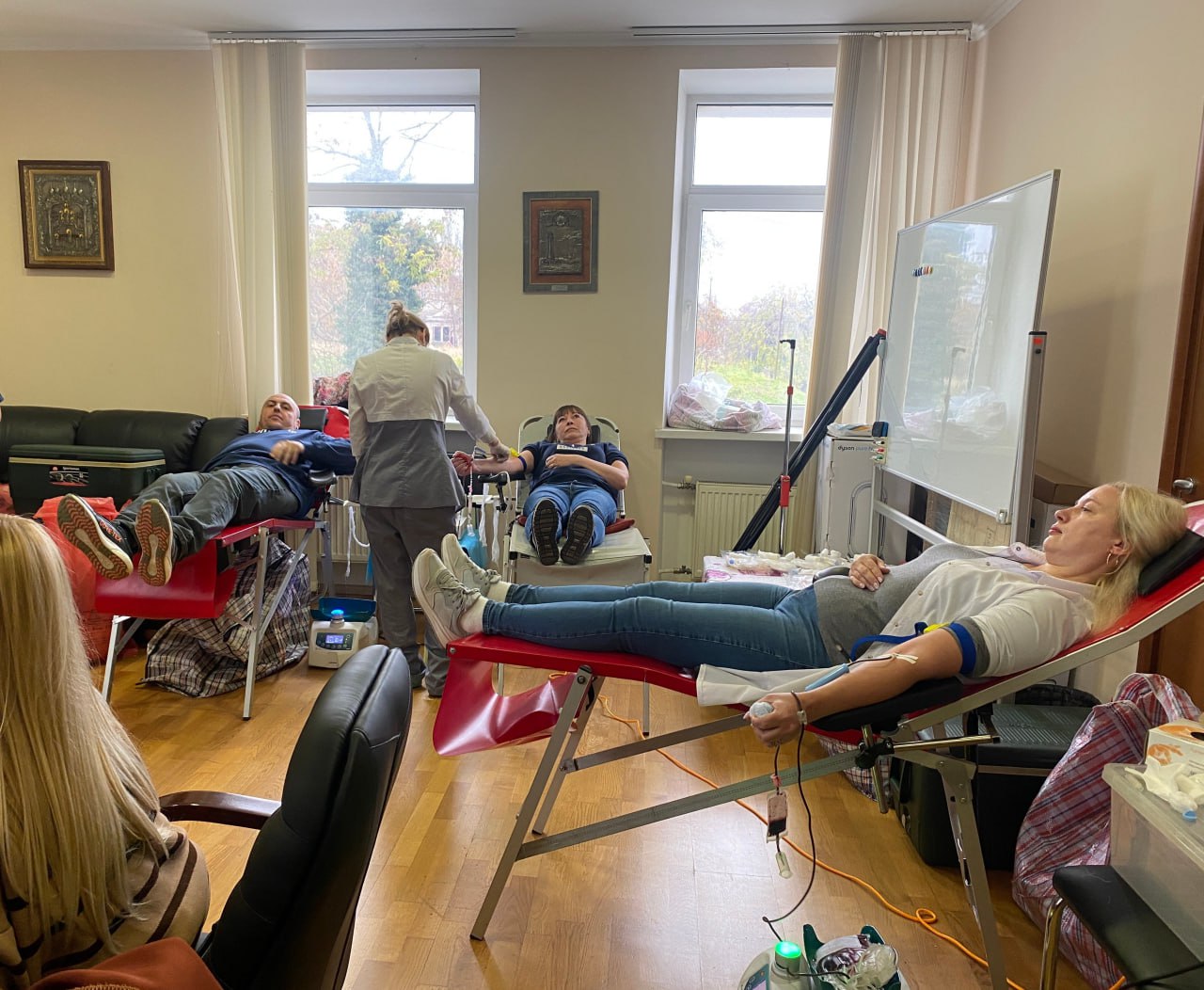 Коллектив "Инфоксводоканала" сдал кровь для раненых военных