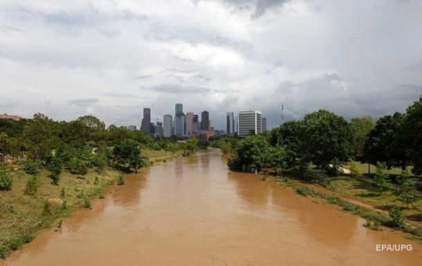 В результате наводнение в США погибло восемь человек