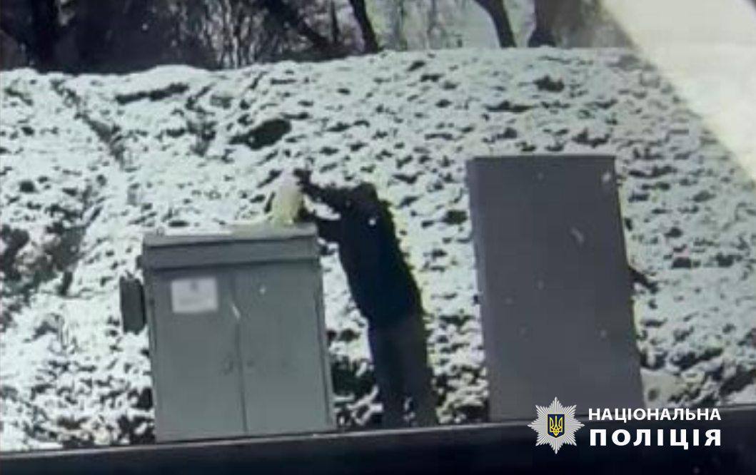 Поджигали релейные шкафы на железной дороге