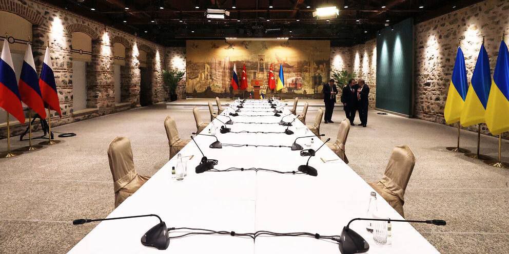 Переговоры: что происходит в Стамбуле