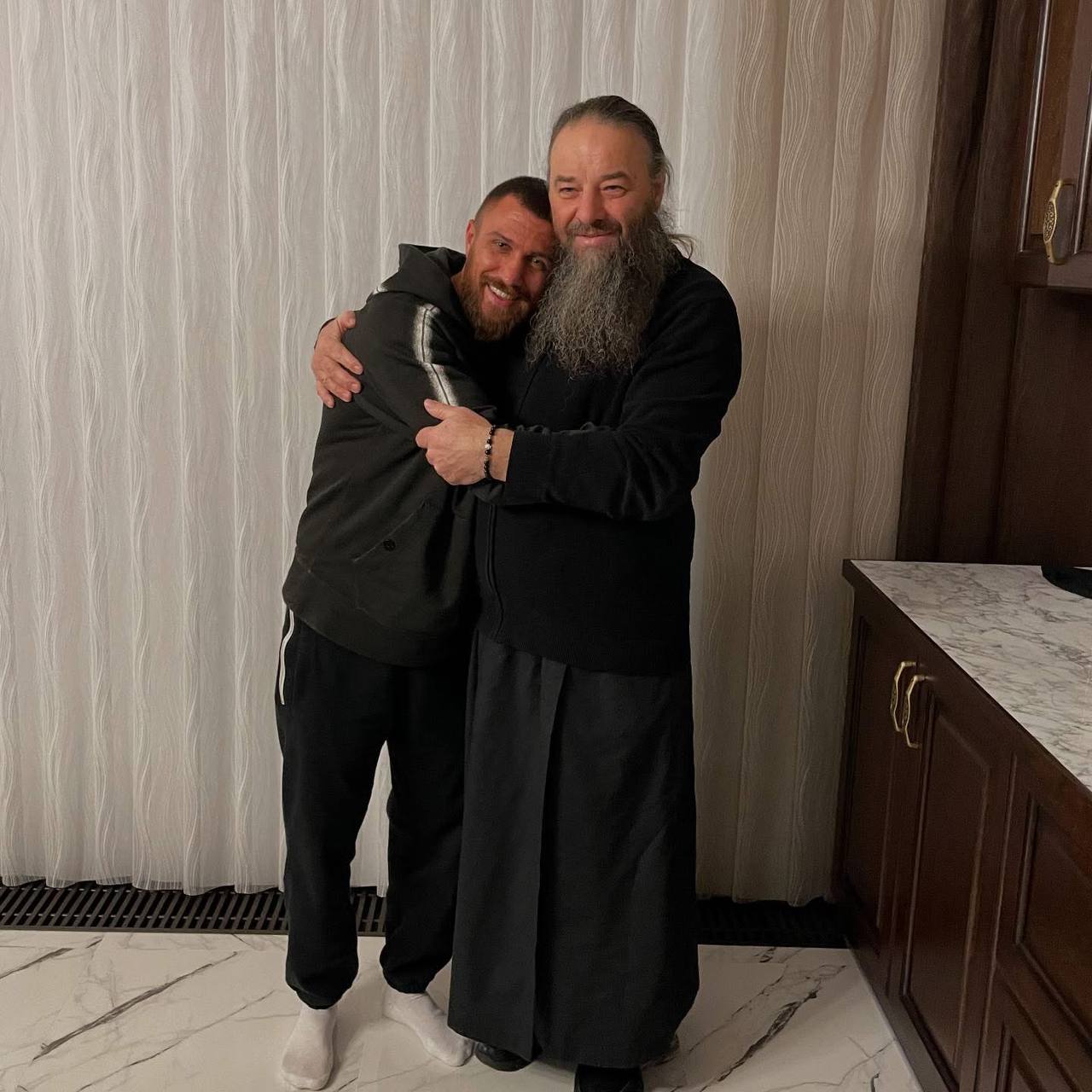 Ломаченко встретился с митрополитом Лонгином