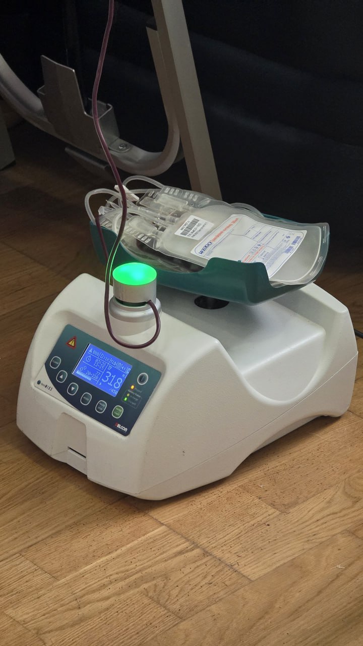 Колектив "Інфокс" сдав кров з нагоди свята