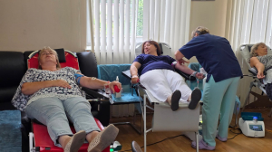 Коллектив "Инфокс" сдал кровь по случаю праздника