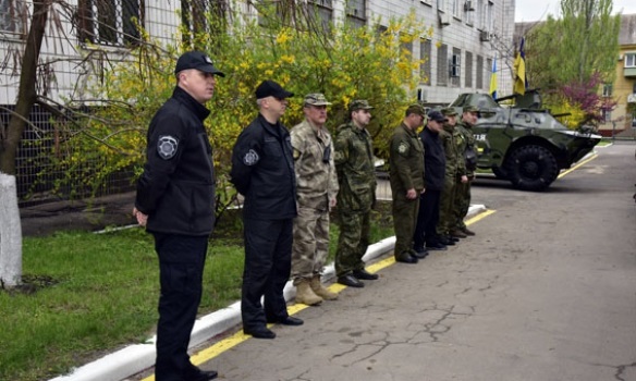 Донецкую полицию перевели в усиленный режим