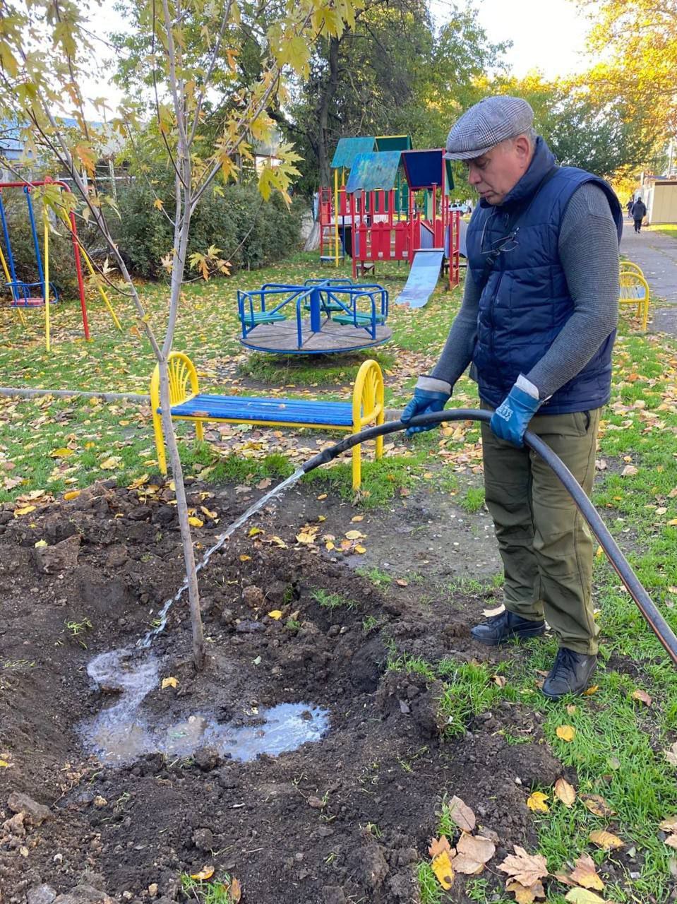 В Одессе высадили деревья