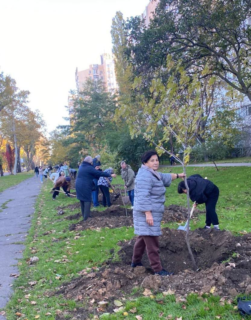 В Одессе высадили деревья
