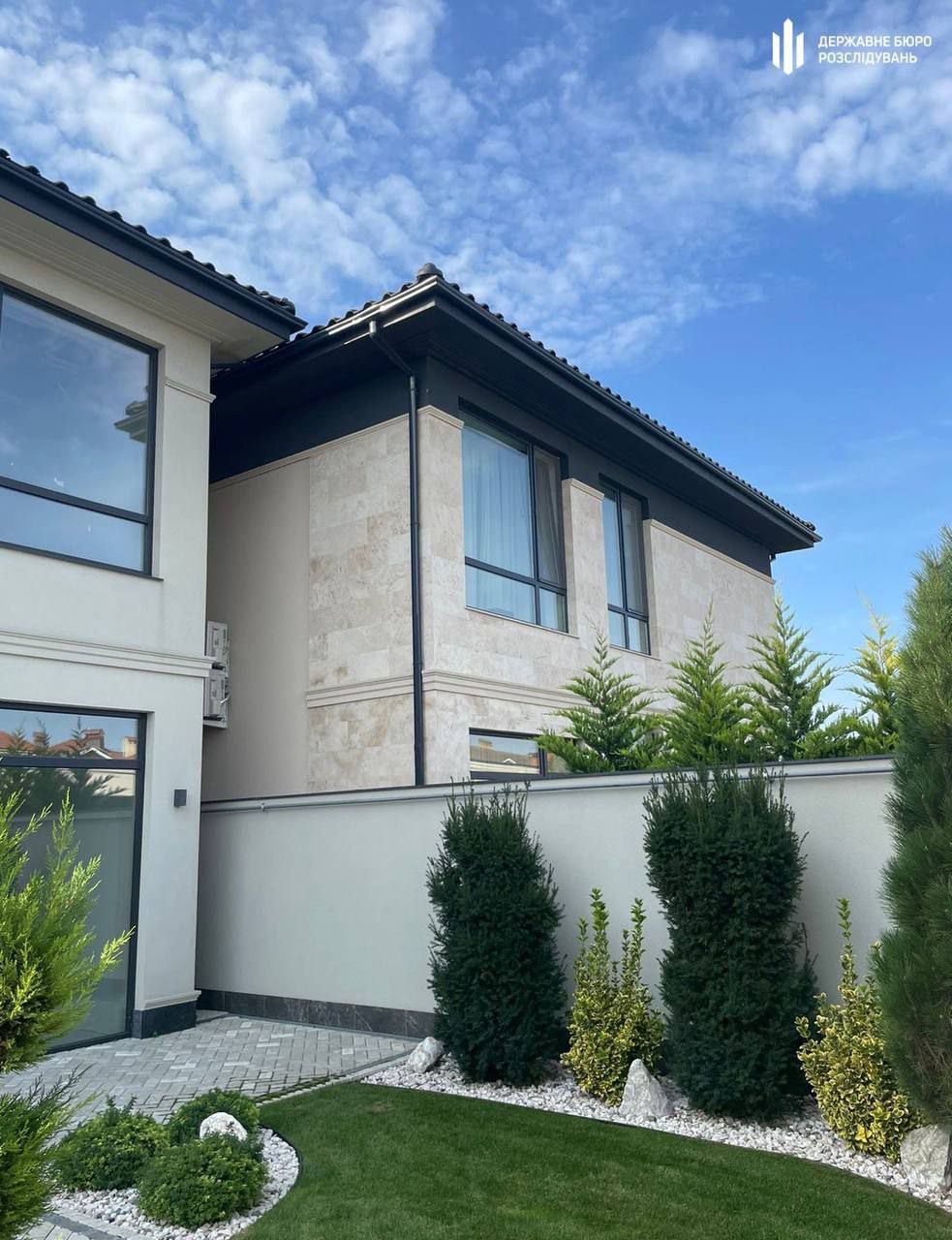 ДБР вручило підозру Денису Галушко та його тещі