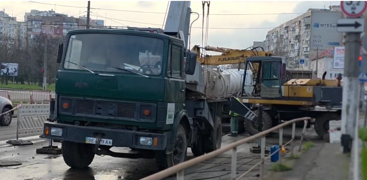 В каналізації Одеси знаходять навіть матраси