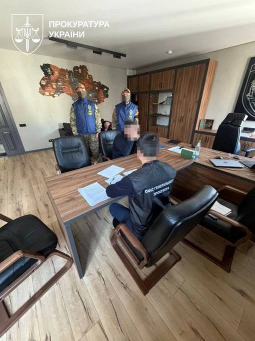 В Ровенской области задержали "кураторов" янтарного бизнеса