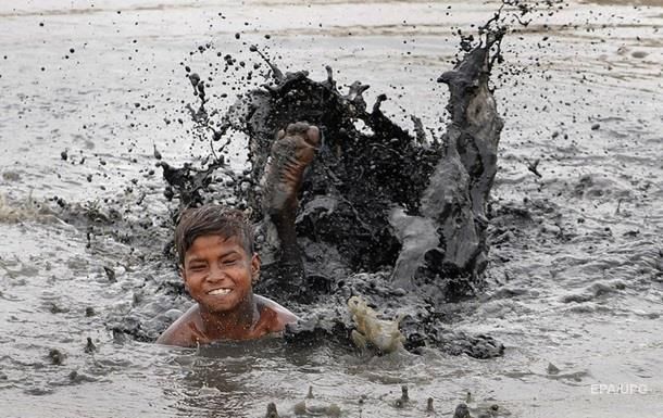 Жертвами жары в Индии стали 300 человек