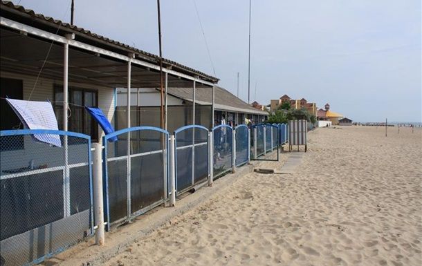 В Затоке ночью горели две базы отдыха