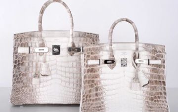 На аукционе Christie`s продали самую дорогую в мире сумку