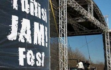 В Грузии священники сорвали международный рок-фестиваль