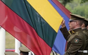 Литва узаконила всеобщий призыв из-за Украины
