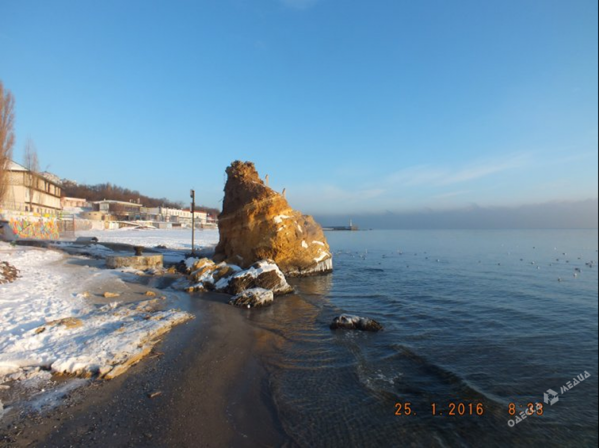 Зимове море очима одеситів (фоторепортаж)