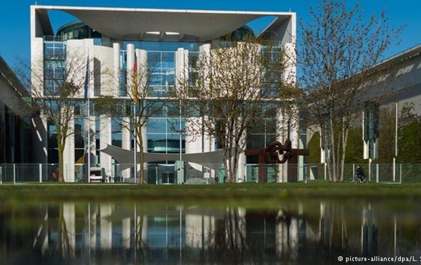 ФРГ против неформальных переговоров с Лондоном