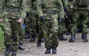 РФ проведет учения с новыми военными комплексами