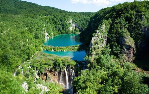 В Хорватии запретили шлепанцы из-за селфи