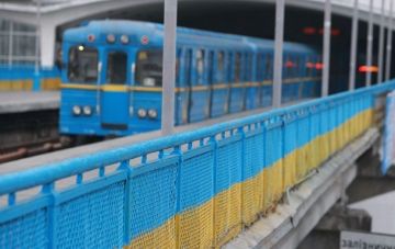 В Киеве из-за ЧП остановилось метро