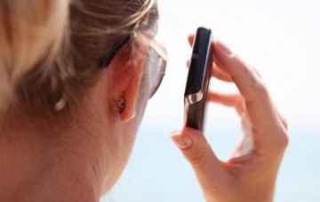 Европарламент отменил плату за роуминг